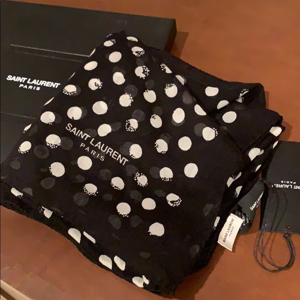 Saint Laurent scarf! ✨ - Picture 1 of 6